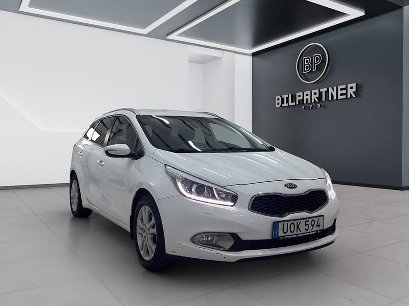 Bild 4 av Kia cee'd_sw 1.6 CRDi EX Comfort/Navi/Drag/B-Kamera/Ny Serv