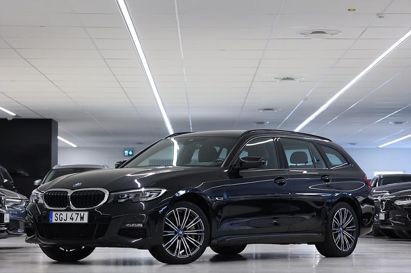 Bild 3 av BMW 330e xDrive Touring 292hk M Sport H/K Drag Alcantara MOMS