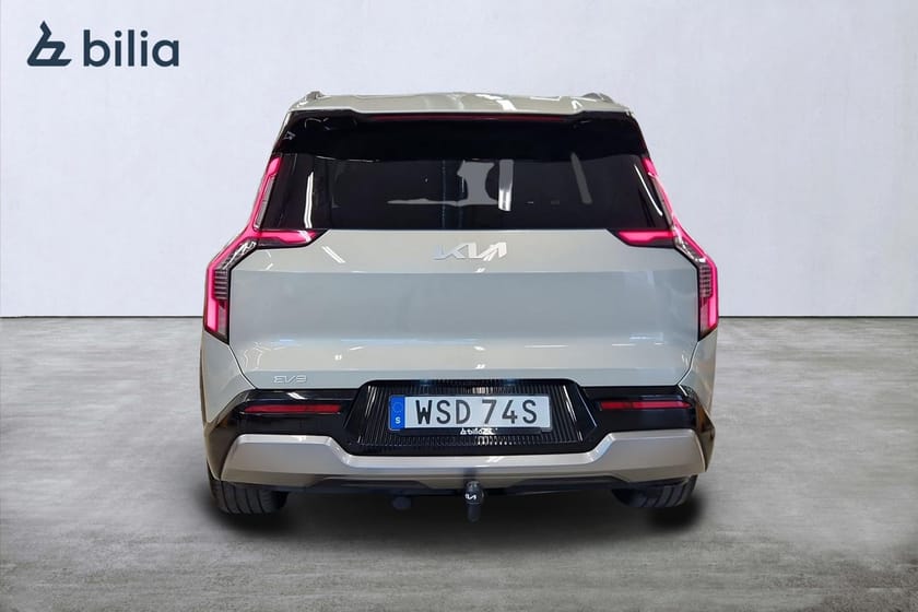 Bild 5 av Kia EV9 AWD PLUS I 7-Sits I Drag I 360 KAMERA I MOMS I CARPLAY