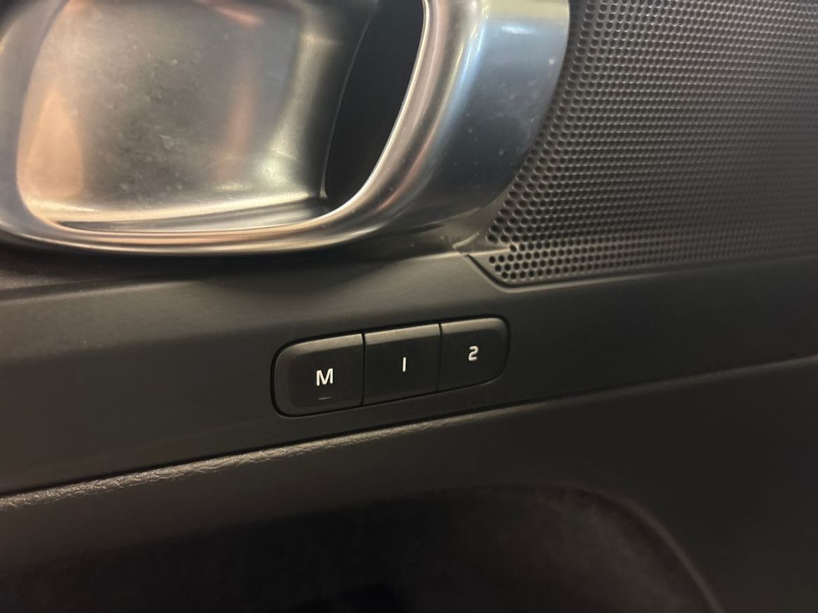 Volvo XC40 2023 - miniatyr 6