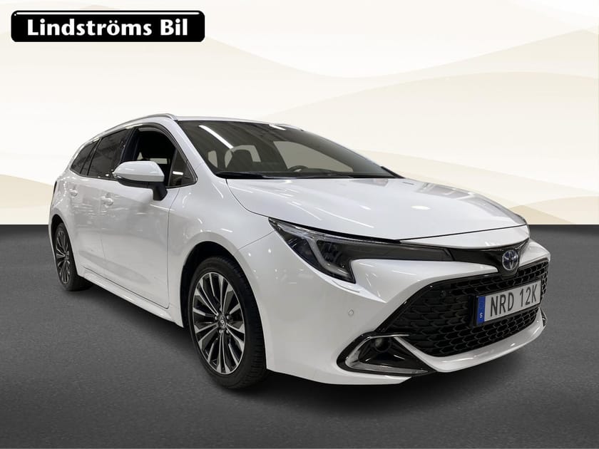 Bild 3 av Toyota Corolla Touring Sports Hybrid 1,8 STYLE PLUSPAKET 140hk  VINTERHJUL