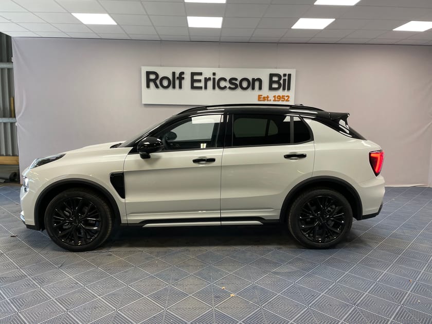 Bild 2 av Lynk & Co 01 PHEV More