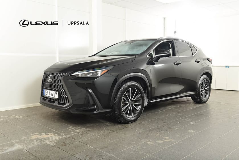 Bild 1 av Lexus NX 450h+ AWD Business Plus Plug-In Dragkrok Vhjul