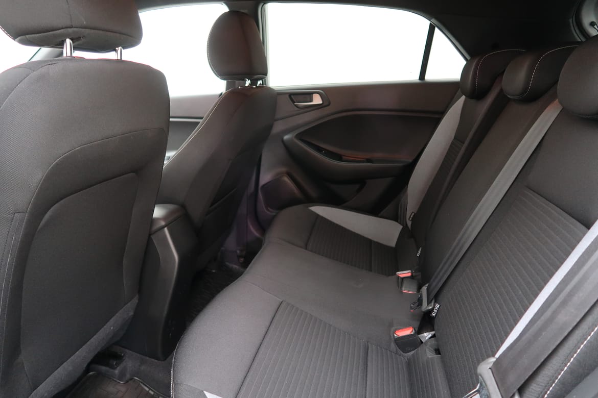 Hyundai i20 2018 - miniatyr 6