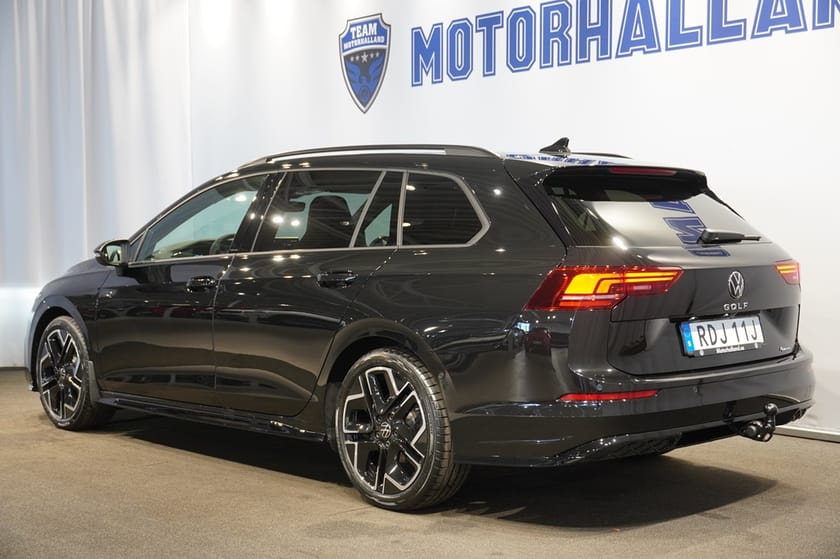 Bild 4 av Volkswagen Golf Sportscombi R-Line 2.0TSI 4Motion / Drag