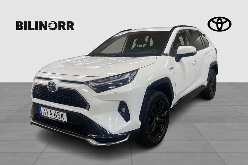 Bild 1 av Toyota RAV4 Plug-in Hybrid 2,5 LADDHYBRID AWD-I X EDITION, Vinterhjul
