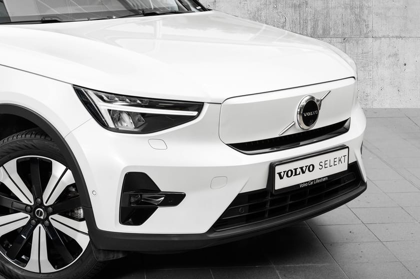Bilde 2 av Volvo XC40 Recharge Single Motor Ultimate FWD 360kamera Harman Kardon lyd