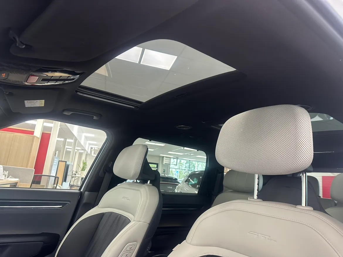 picture of a car