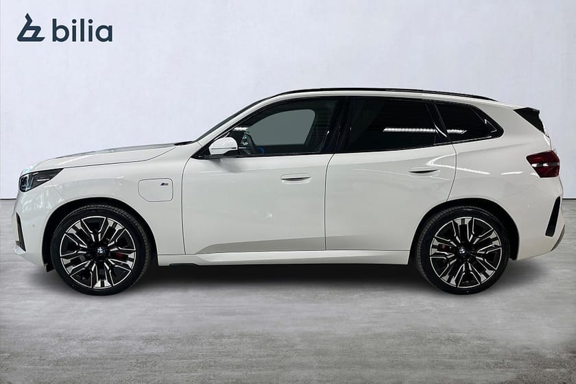 Bild 3 av BMW X3 30e xDrive | M-Sport Business | Drag | Panorama | H&K