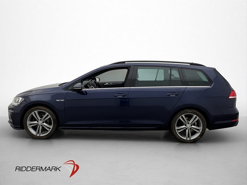 Bild 4 av Volkswagen Golf Sportscombi SC TSI R Line Dynaudio Kamera Drag Cockpit