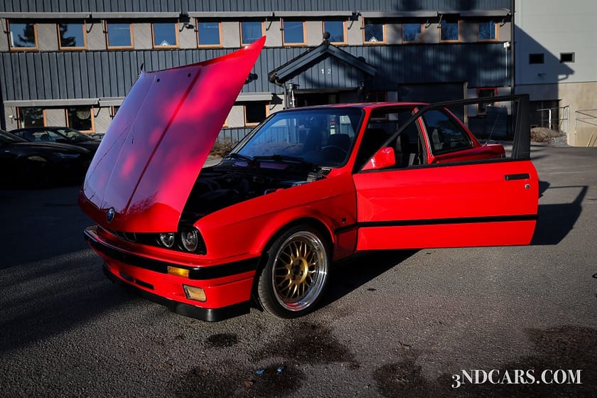 Bild 2 av BMW 318is  Sedan 318 IS E30 2-dörrars