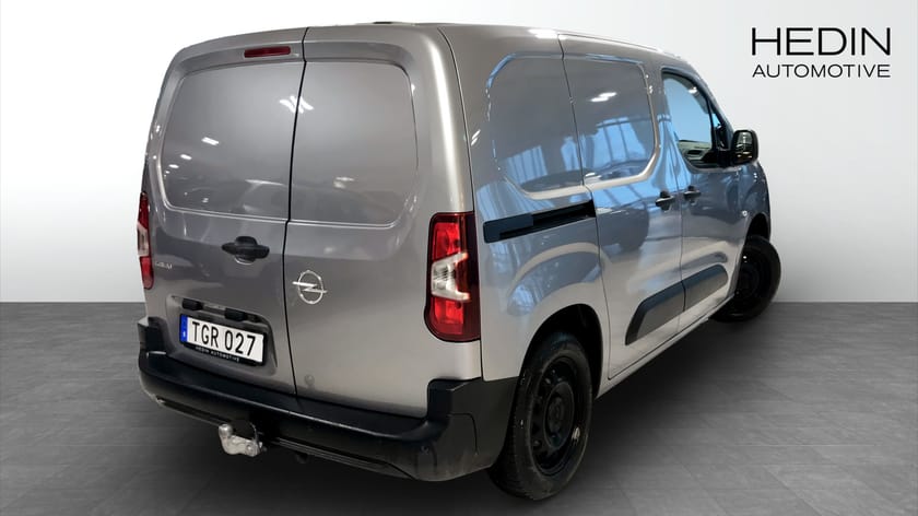 Bild 2 av Opel Combo Cargo 1.5 BlueHDi 130 EAT 131hk Backkamera