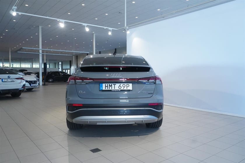 Bild 4 av Audi Q4 50 Sportback e-tron quattro Sportback S-Line Evolution Sonos SE Spec
