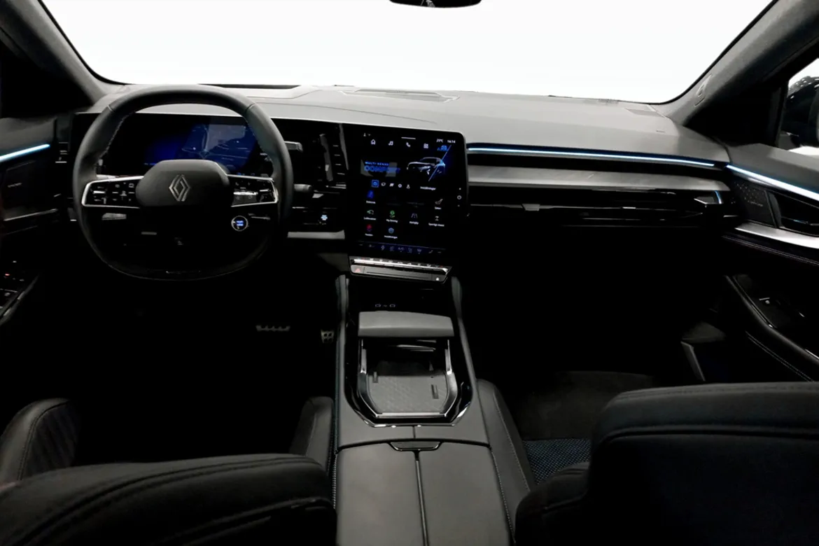 Renault Rafale E-Tech 4×4