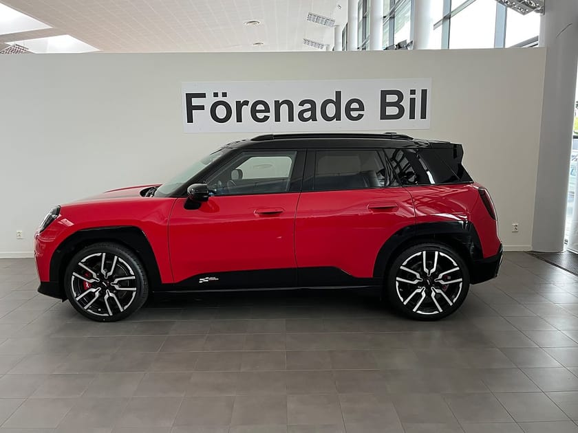 Bild 3 av MINI John Cooper Works Aceman JCW E Panorama Komfortöppning Rattvärme HUD  H/K