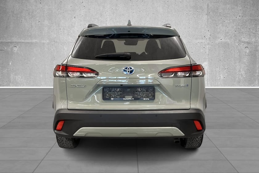 Bilde 4 av Toyota Corolla Cross Hybrid AWD-i 2.0 Executive/4x4/automat/kompl.historikk/