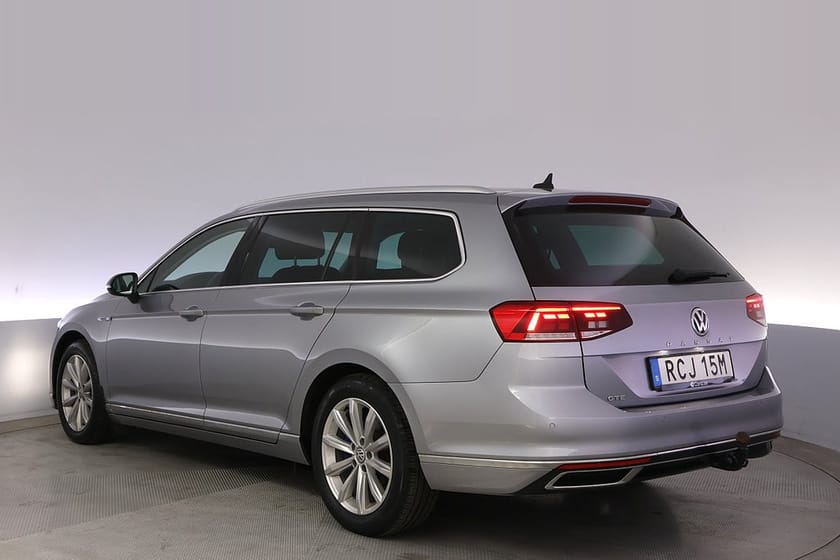 Bild 4 av Volkswagen Passat Sportscombi GTE Variant Drag Elstol AdapFarth Kamera