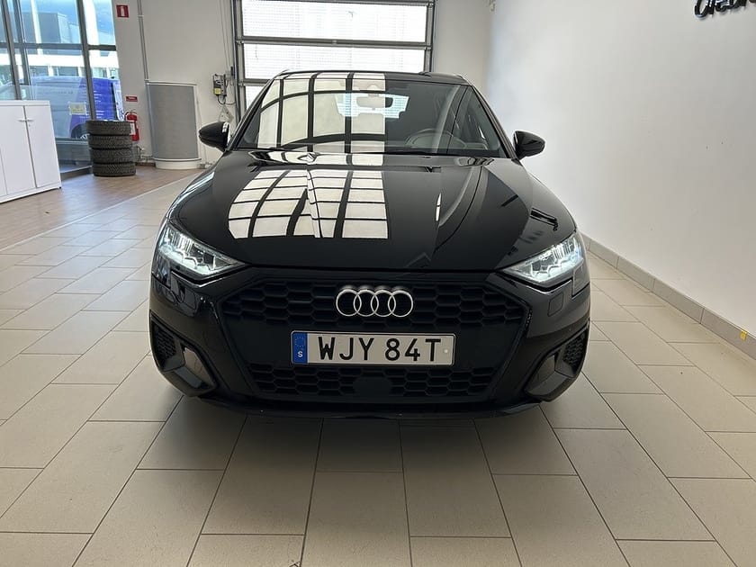 Bild 2 av Audi A3 Sportback 35 TFSI 150hk PROLINE