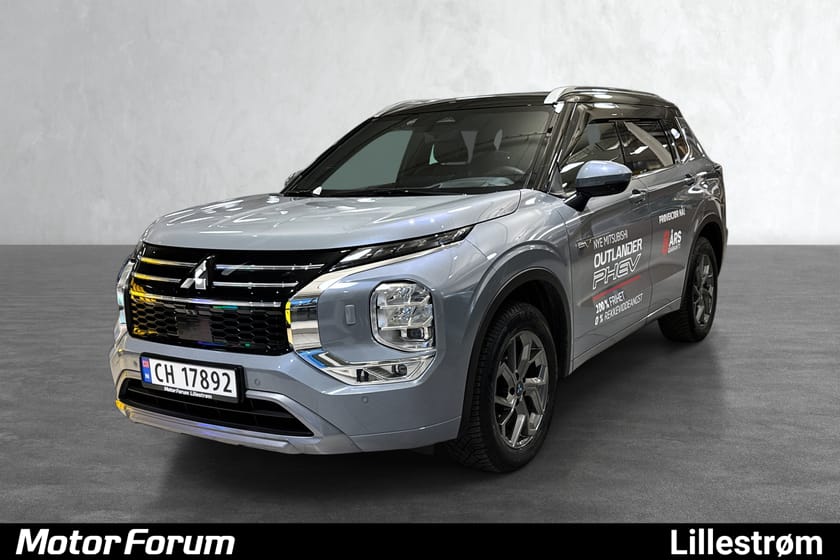 Bilde 2 av Mitsubishi Outlander PHEV Instyle+2tone/Hengerfeste/Plug-In/Skinn/84 WLTP /