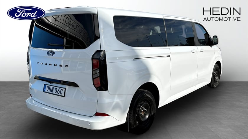 Bild 2 av Ford Tourneo Custom 340 Plug-in Hybrid V710 TITANIUM 340L PHEV - Business Edt