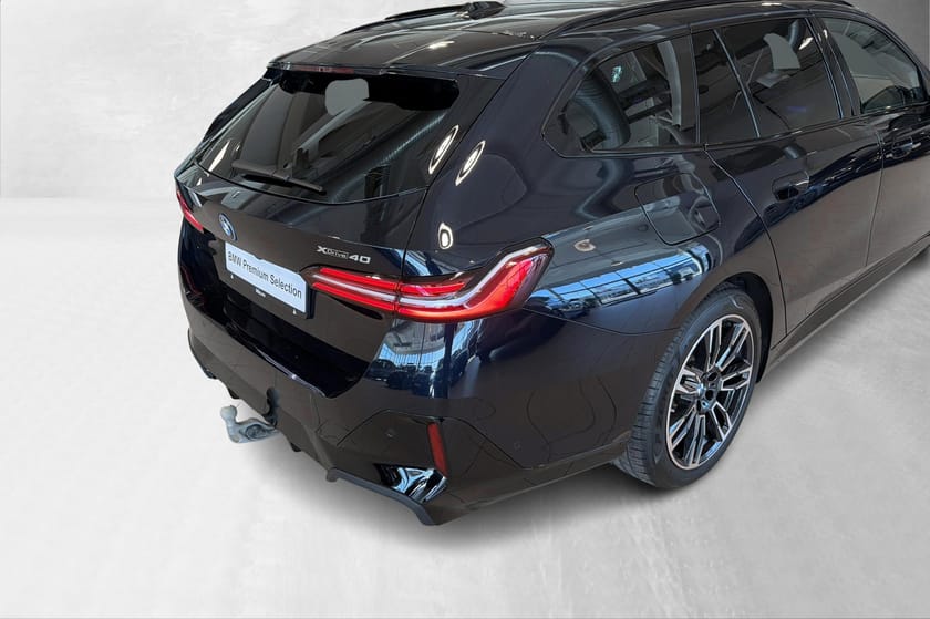 Bilde 5 av BMW i5 xDrive40 Touring FullyCharged B&W, Panorama, Krok