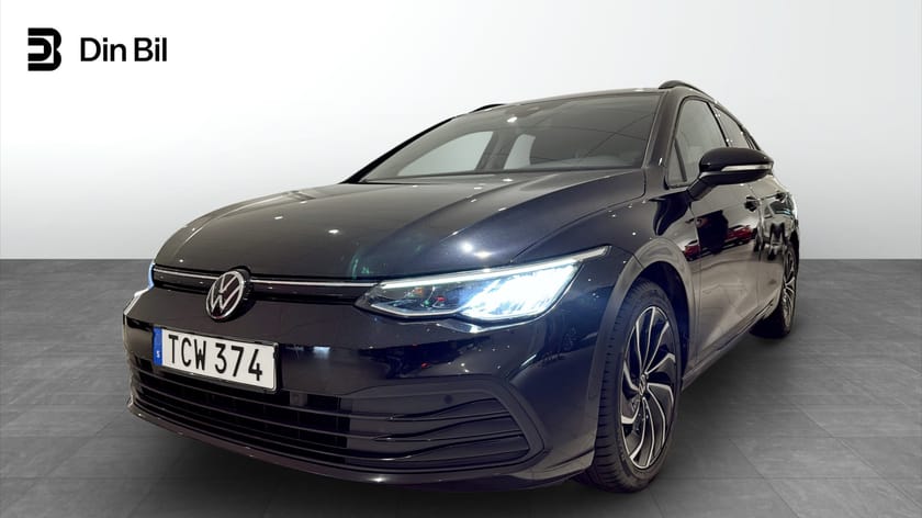 Bild 1 av Volkswagen Golf Sportscombi eTSI131 DSG/Kamera/Keyless
