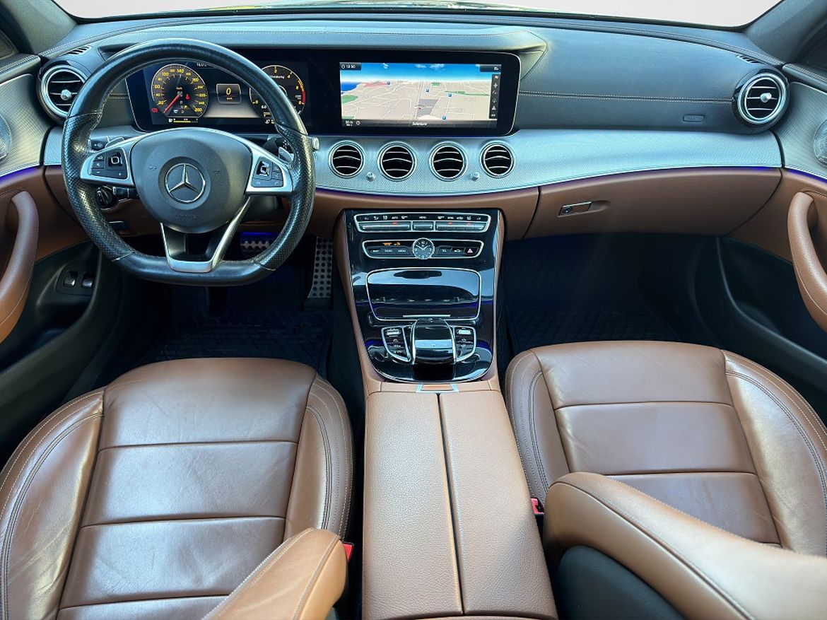 Mercedes-Benz E 220 T d, bild 11 av 19
