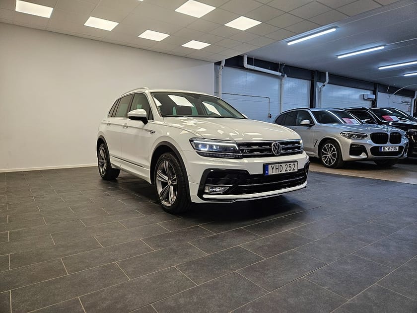 Bild 5 av Volkswagen Tiguan GT R line 2.0 TDI 190hk 4Motion Cockpit Värmare Drag
