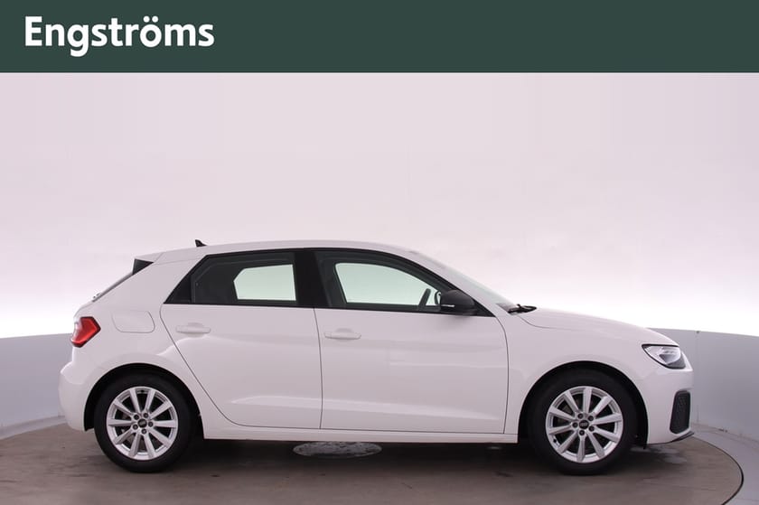 Bild 2 av Audi A1 Sportback 30 TFSI PROLINE 110 HK Carplay