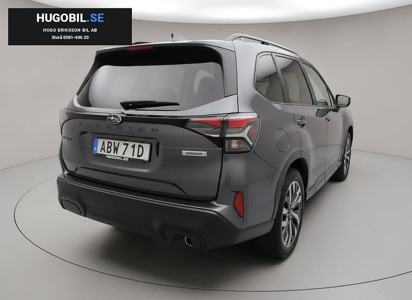 Bild 2 av Subaru Forester e-Boxer 2.0 Touring