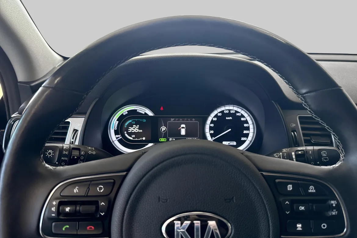 picture of a car