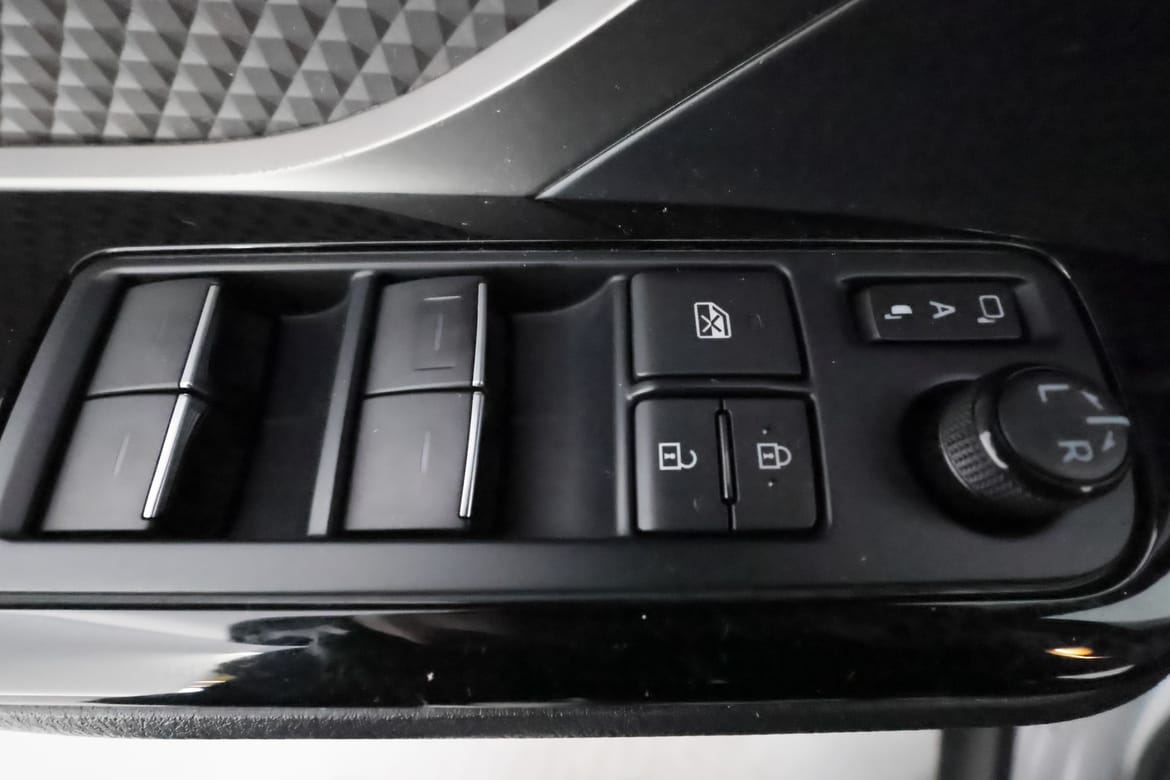 Toyota C-HR 2020 - miniatyr 15