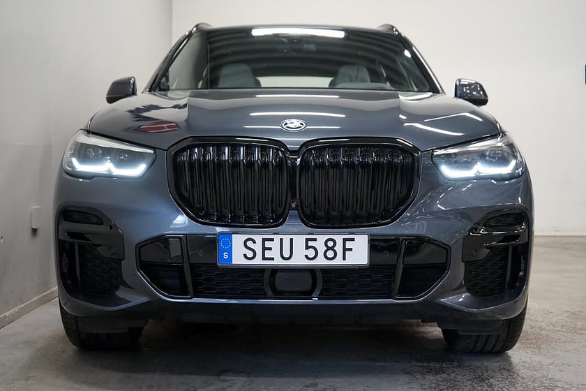Bild 5 av BMW X5 xDrive45e iPerformance 394hk M Sport Drag Luftfj PAP DAP HUD Hifi