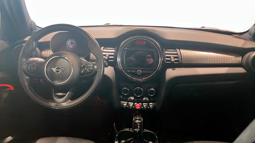 Bild 4 av MINI Cooper S 5-dörrar H&K / Apple CarPlay