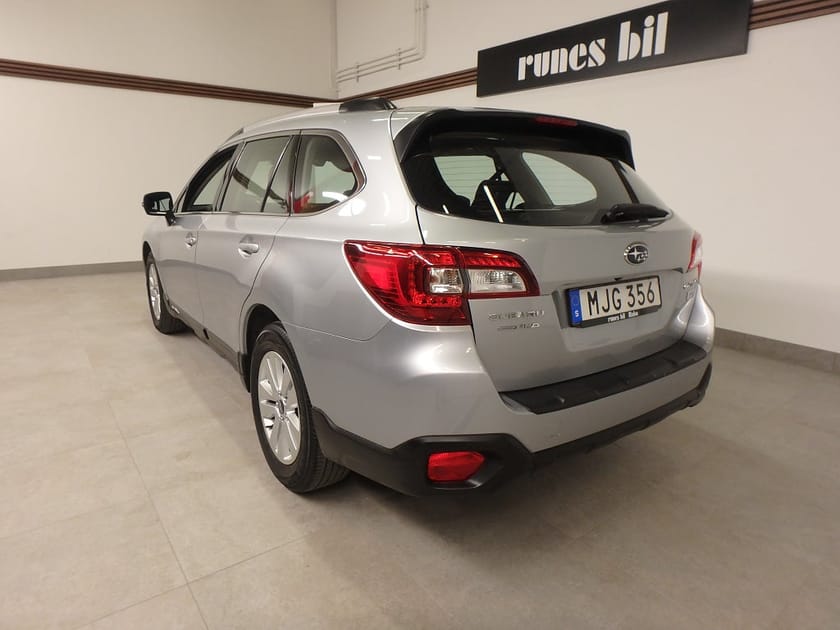 Bild 3 av Subaru Outback 2.0D 4WD Aut Ridge Krok Värmare  Euro 6