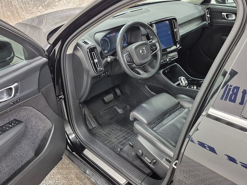Bild 2 av Volvo XC40 T5 Recharge Inscription plug in 262HK Läder