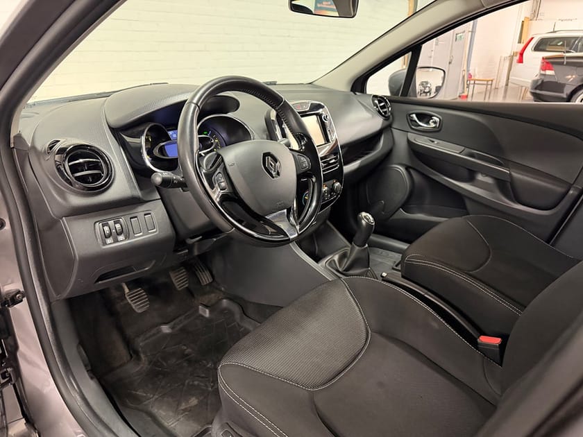 Bild 5 av Renault Clio 1.2 Euro 5 | NyBesiktigad | NyServad | 9800mil |2 ägare