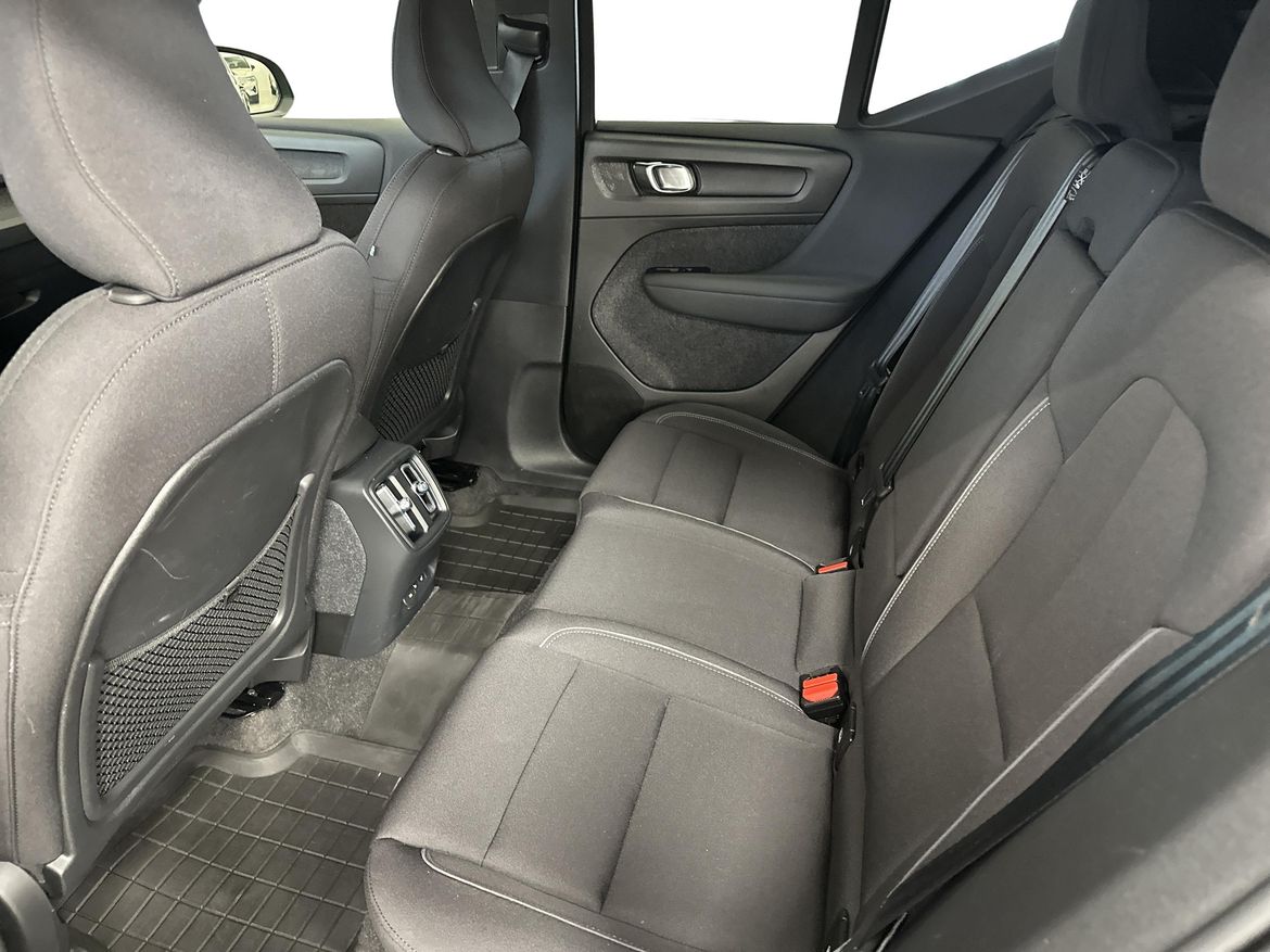 Volvo XC40 2023 - miniatyr 9