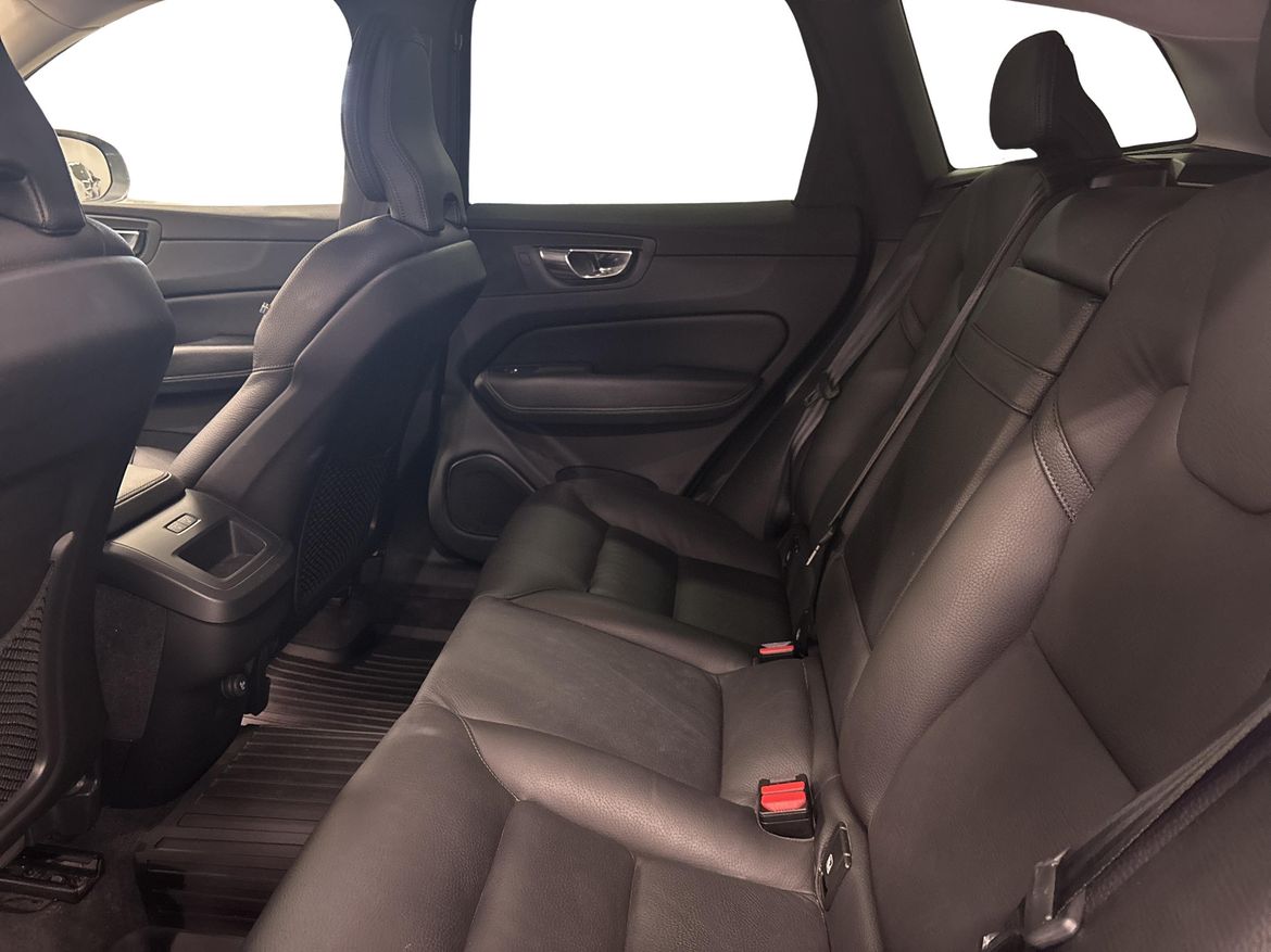 Volvo XC60 2019 - miniatyr 7
