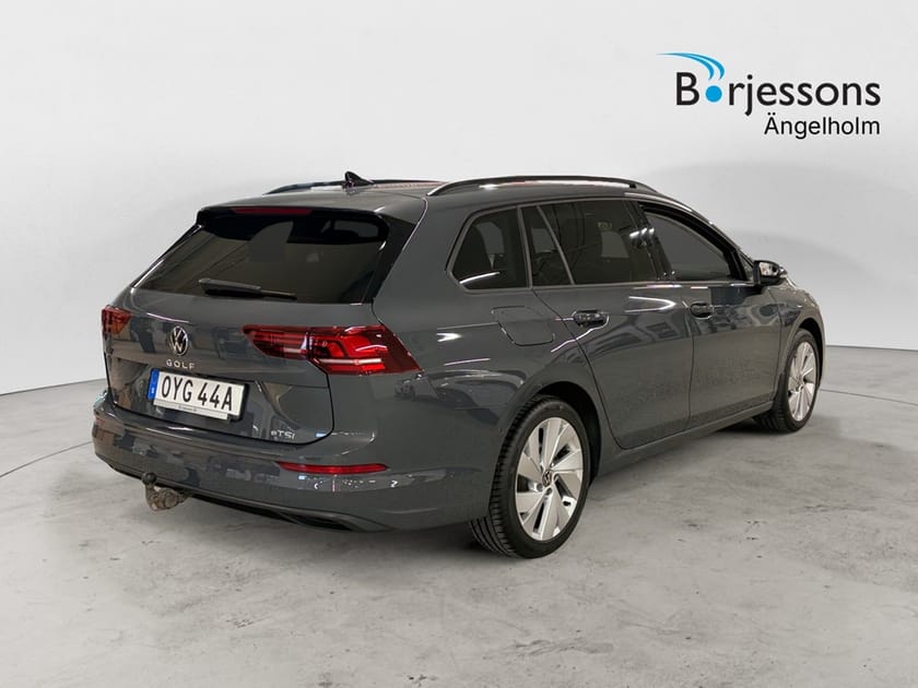 Bild 3 av Volkswagen Golf Sportscombi 1.5 eTSI 150 HK DSG Drag