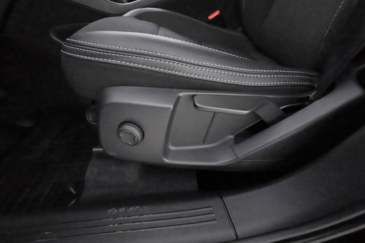 Volvo XC40 2020 - miniatyr 18