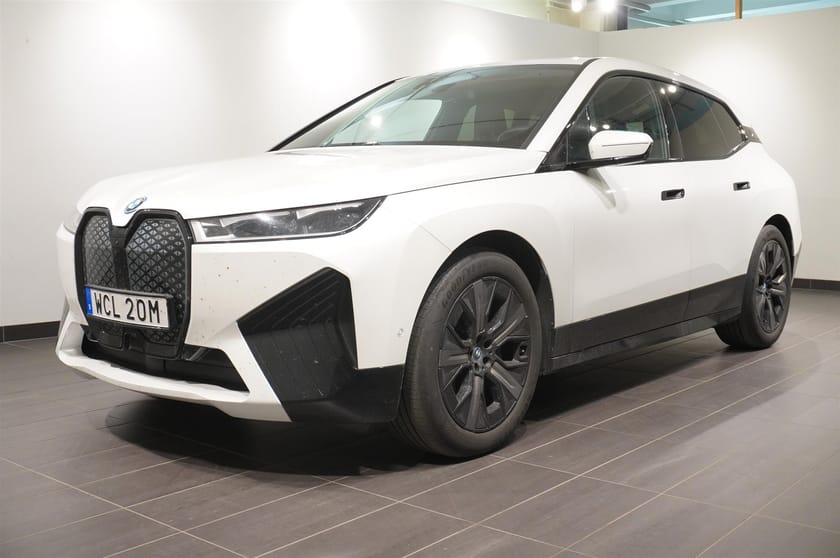 Bild 1 av BMW iX xDrive50 Sport Edition H K Drag Laser DAP