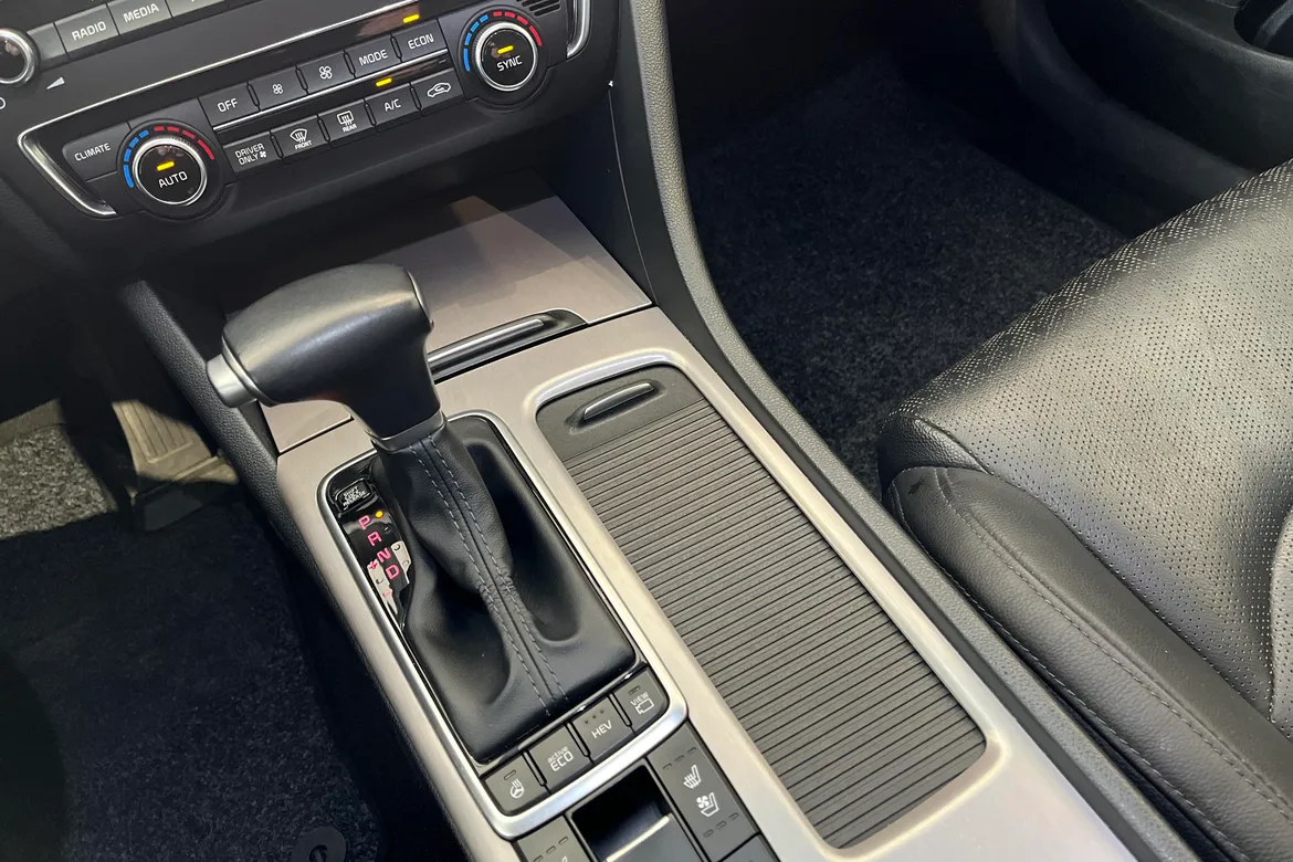 picture of a car
