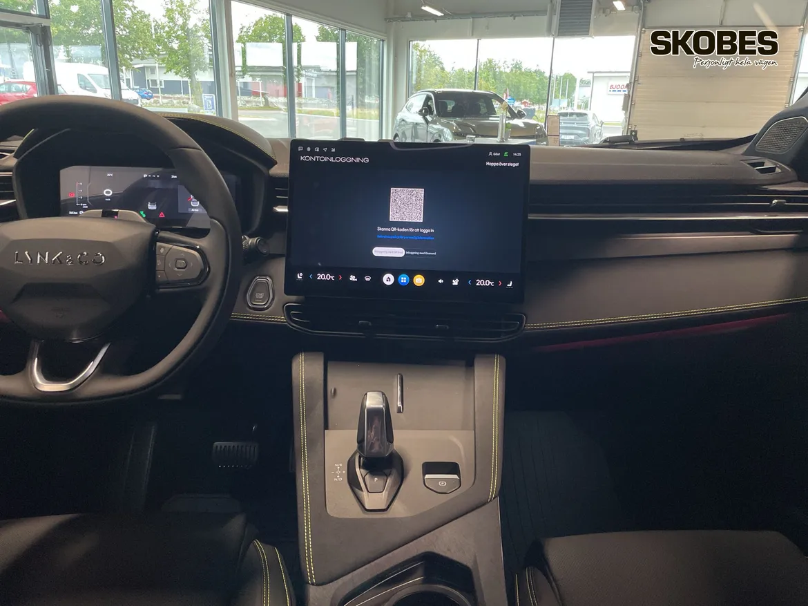Lynk & Co 01 PHEV