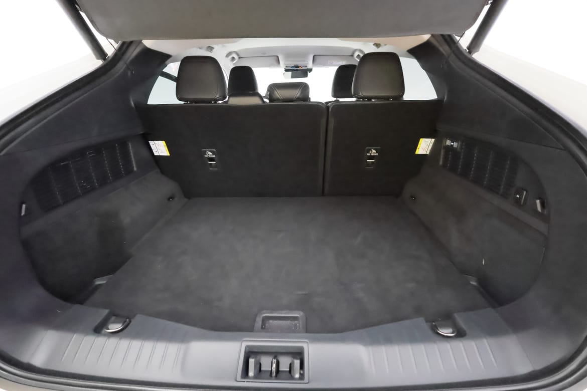 Ford Mustang Mach-E 2022 - miniatyr 28