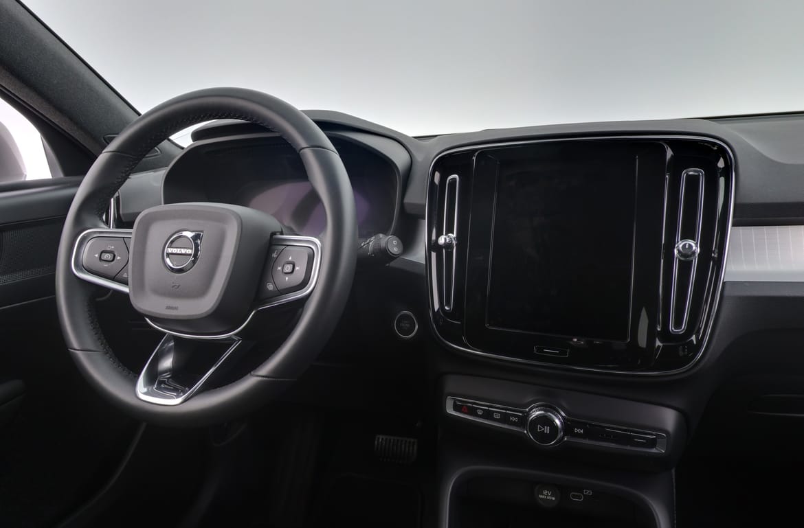 Volvo XC40 2024 - miniatyr 8