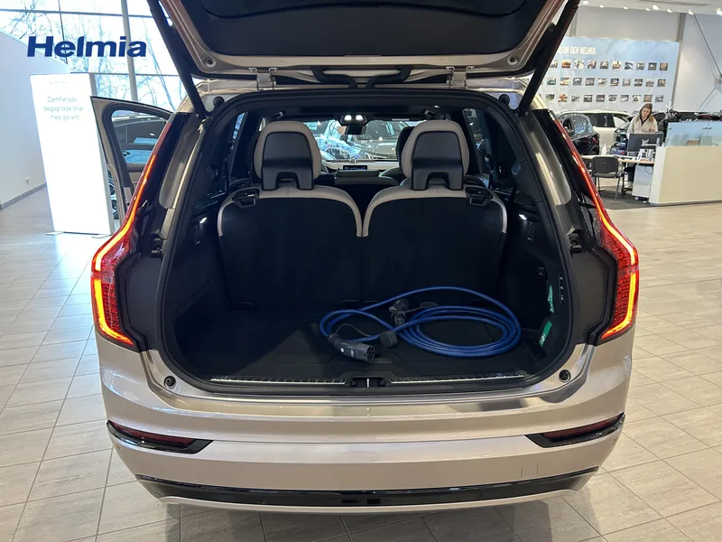 Bild 12 av 14 – Volvo XC90 T8 Ultra Dark
