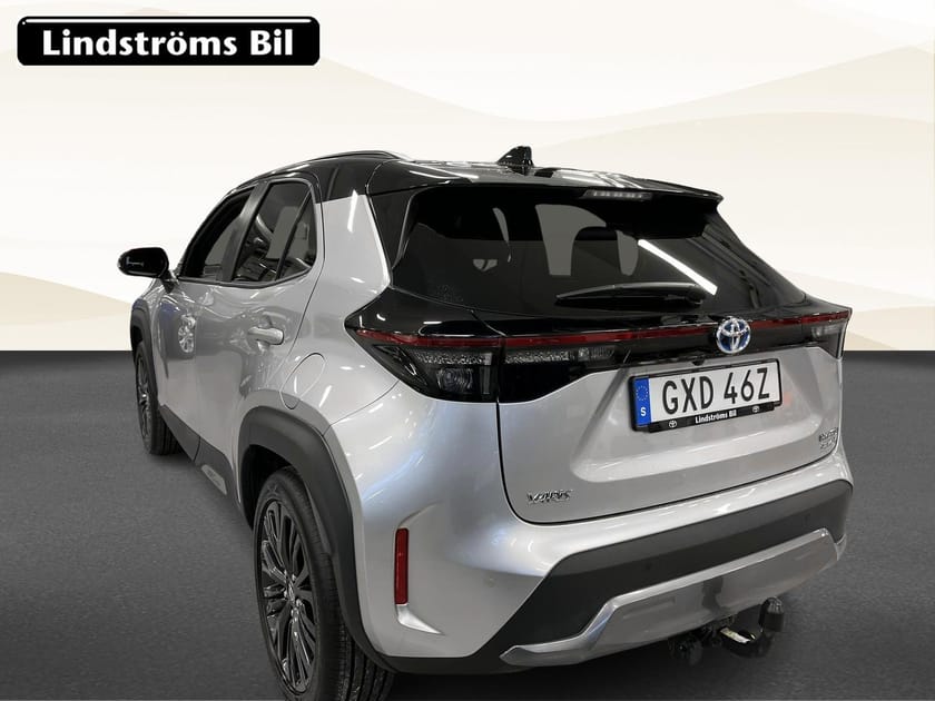 Bild 4 av Toyota Yaris Cross Hybrid AWD-i Adventure 1.5 116hk V-Hjul