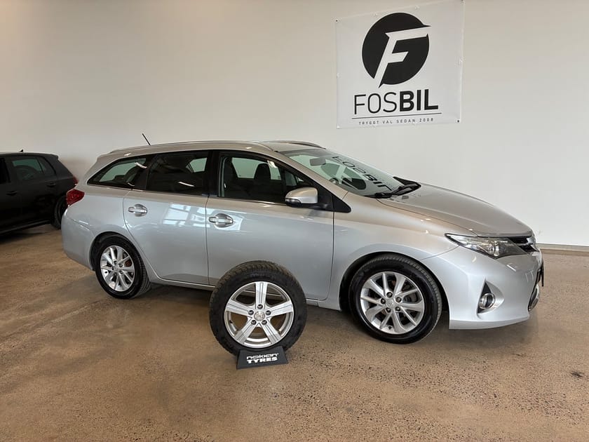 Bild 1 av Toyota Auris Touring Sports *RÄNTEKAMPANJ 3.45%*  1.4 D-4D Active