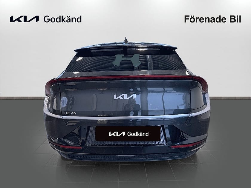 Bild 2 av Kia EV6 77.4 kWh PLUS RWD 228HK | GODKÄND